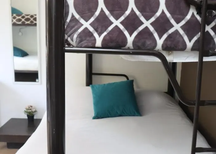 Spacious And Cozy House In Polanco For 26 Guests